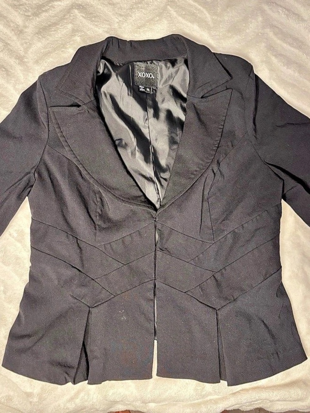 XOXO Women's Black Blazer Size Medium Like New